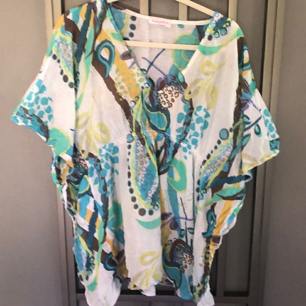 Fresh Produce Light weight cotton top dolman sleeve size M/L